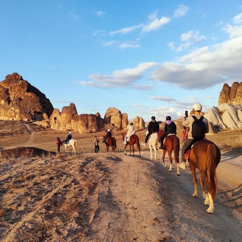 Cappadocia Sunrise 2 Hour Horse Tour